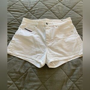 Diesel White Denim Women’s Shorts High Rise size 31 (fits like 29/30)